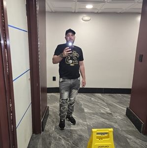 Meet your Posher, Alvaro jesús